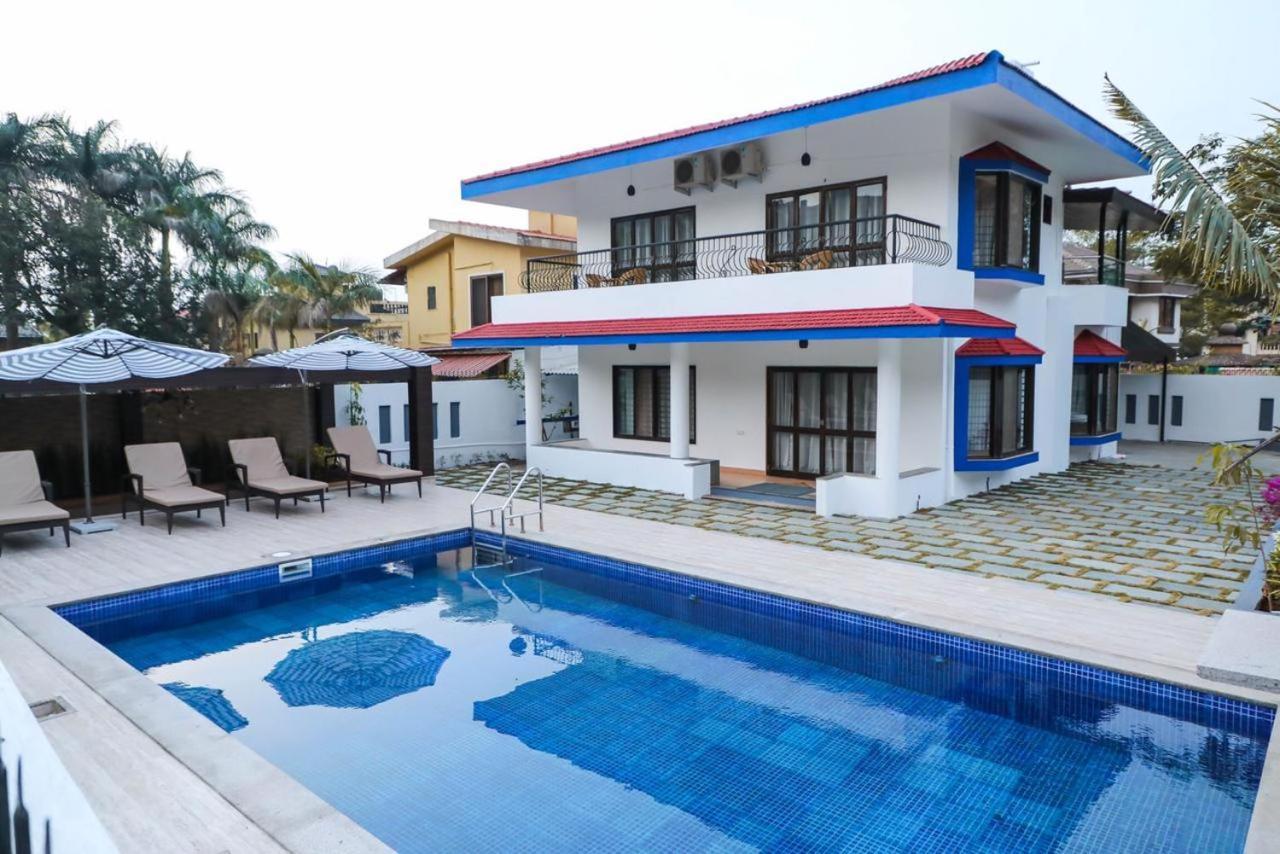 Aqua Villa Luxury Home Stay 로나발라 외부 사진