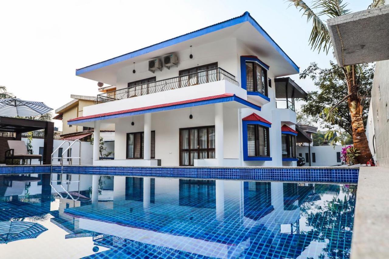 Aqua Villa Luxury Home Stay 로나발라 외부 사진