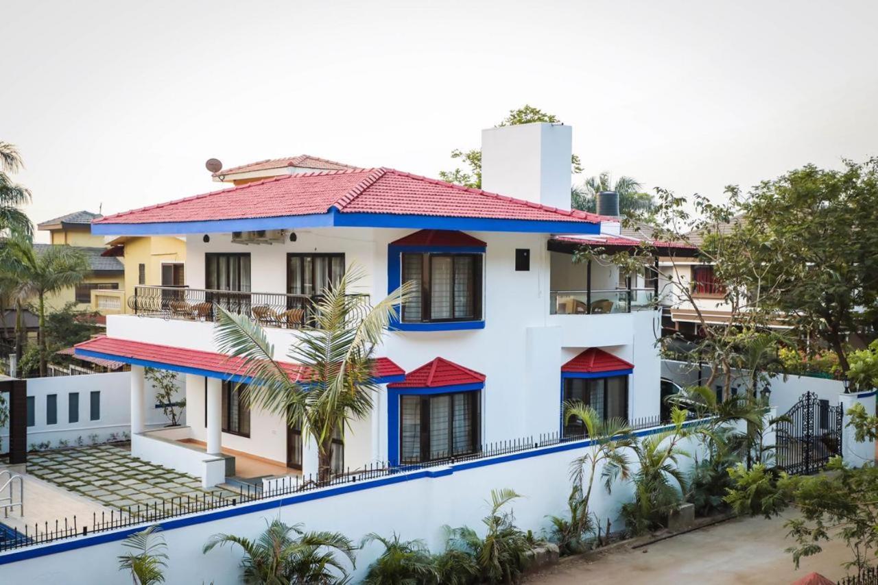Aqua Villa Luxury Home Stay 로나발라 외부 사진