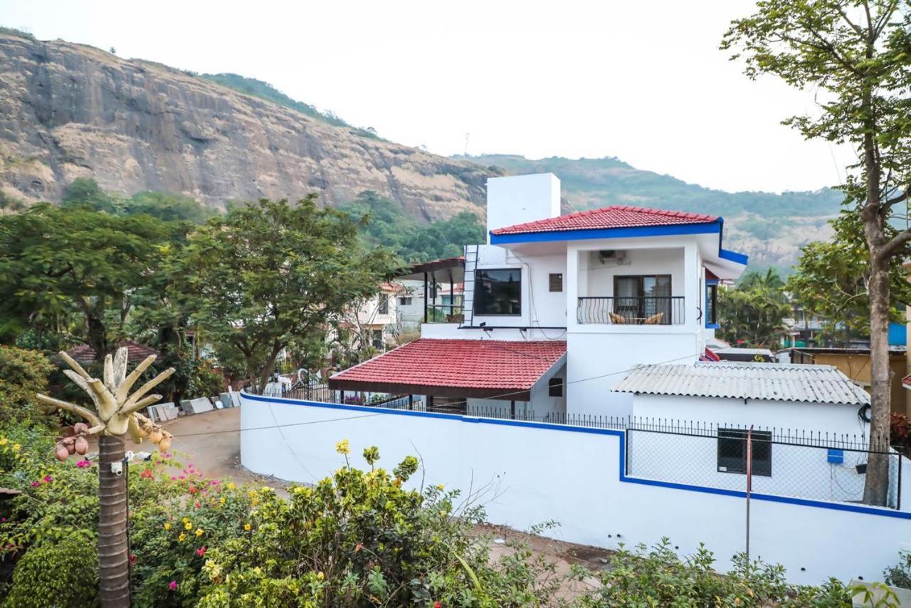 Aqua Villa Luxury Home Stay 로나발라 외부 사진